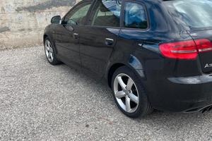 Audi a3 2.0 140 cavalli sline