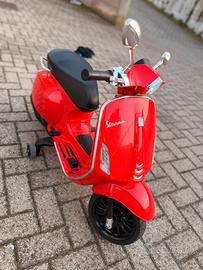Vespa Elettrica con radio bluetooth