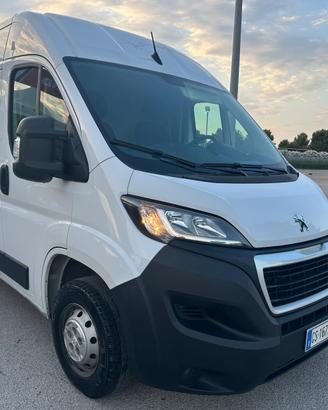 Peugeot BOXER 335 2.2 140cv 2024 NUOVO GARANZIA