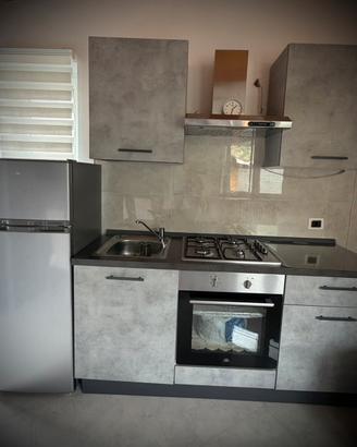 arrendamento completo grigio moderno