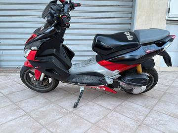 Aprilia sr 50 factory