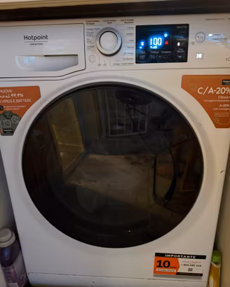 HOTPOINT Lavasciuga 9/6 kg – Pari al nuovo