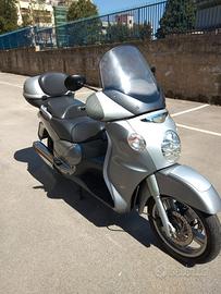 Aprilia Scarabeo 500