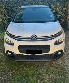 Macchina neopatentati