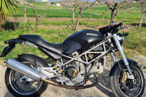 Ducati Monster 1000