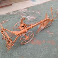 Aratro antico a ruote 