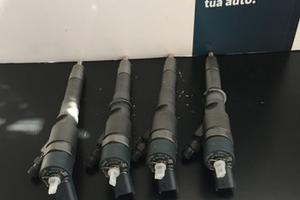 Iniettori Diesel Bosch codice 0445110418 NUOVI