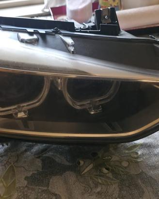 Faro anteriore BMW F30 xenon