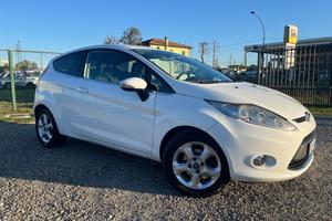 Ford Fiesta 1.4 TDCi 70CV 3 porte Titanium