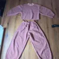 Tuta rosa in lana cotta