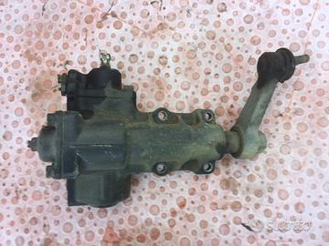 Scatola guida Hyundai Galloper 01 2500cc TD kw73