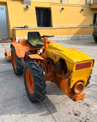 Trattore pasquali 985