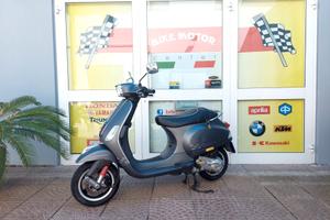 Piaggio Vespa 50 LX