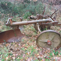 Aratro monovomere e bivomere marca SOGEMA MOD C25