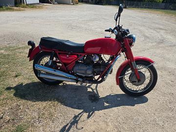 Moto Guzzi Falcone 500 - 1974