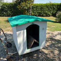 Cuccia in cemento per cani di taglia grande