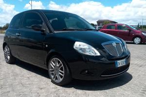 lancia ypsilon 1.3 multijet 