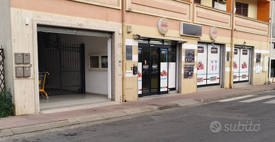 Ampio Locale commerciale ad Assemini