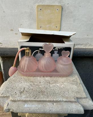 Vanity set vintage
