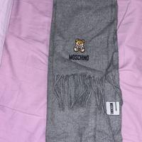 Sciarpa Moschino