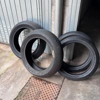 Pirelli slick