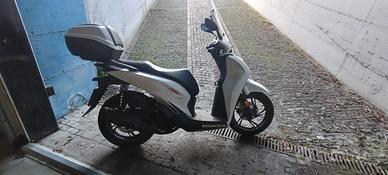 Honda SH 150 - Praticamente Nuovo, Solo 800 km