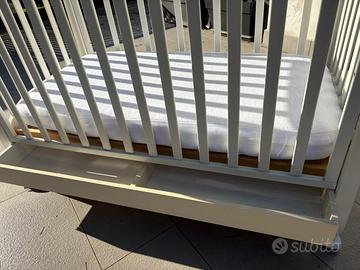 Lettino in legno Picci