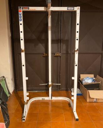rack palestra con lat machine e rematore