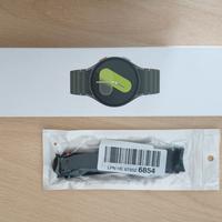 Galaxy Watxh 7, mai usato, con doppio cinturino 