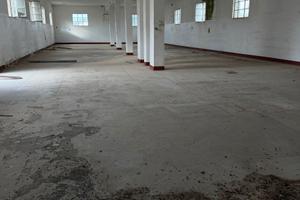 V/1339 Ampia struttura commerciale