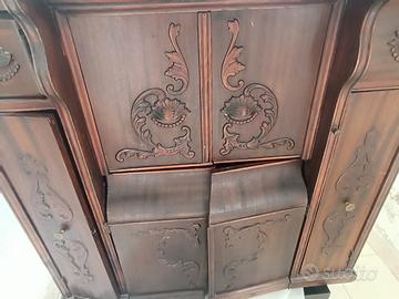 macchina per cucire d'epoca 