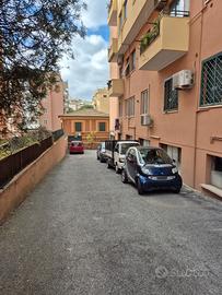 Posto auto scoperto Via Massi