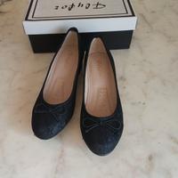 Scarpe donna tg. 36 con piccolo tacco, in pizzo