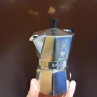 Caffettiera Moka in alluminio 4 tazze caffè