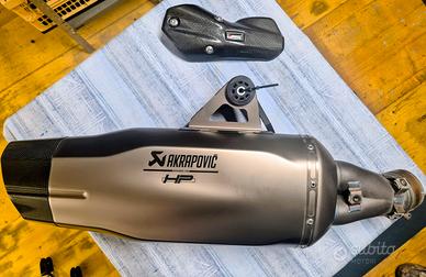 scarico terminale marmitta akrapovich bmw R1250 gs