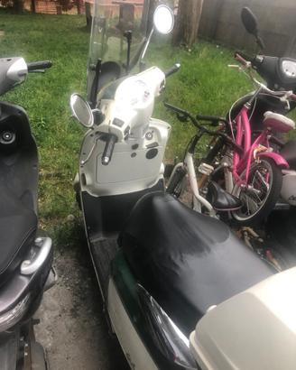 Kymco moto