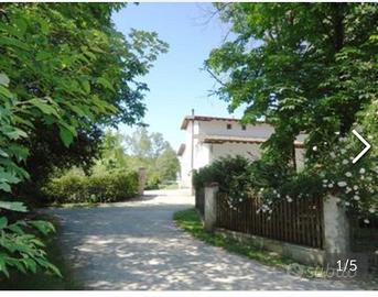 Stanza con bagno privato, vicino Ferrari (MO)