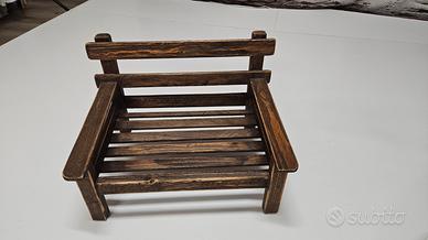 poltroncina in legno per bambole