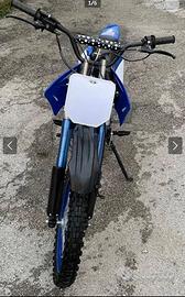 PIT BIKE 125cc 4 Tempi e 4 marce