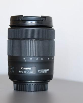 Canon EF-S 18-135mm f/3.5-5.6 IS nano USM