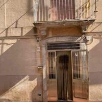 Immobile con possibilità di terreno vicino