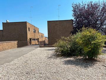 Villa a schiera Civita Castellana