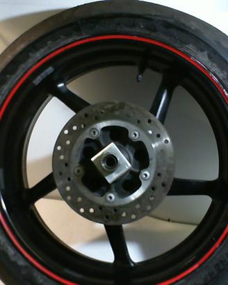 CERCHIO POSTERIORE YZF-R1 YAMAHA 5VY253380098 USAT