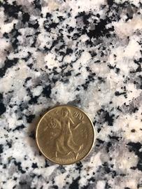 Rara moneta 200 lire