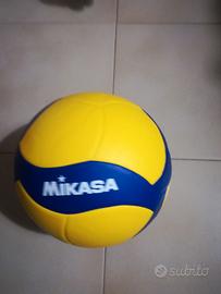 Pallone pallavolo Mikasa