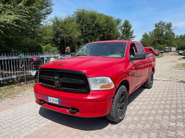 DODGE RAM 5 porte 5650 cc