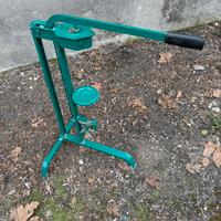 Tappatrice a leva Mr Mondial