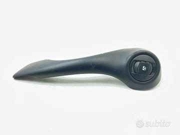 PULSANTIERA ANTERIORE DESTRA RENAULT Clio Serie 82