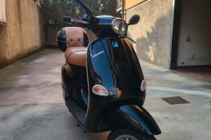 vespa 150 ET4
