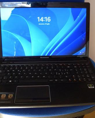 Note Lenovo–I3–W11–SSD–Batteria e ali nuovi